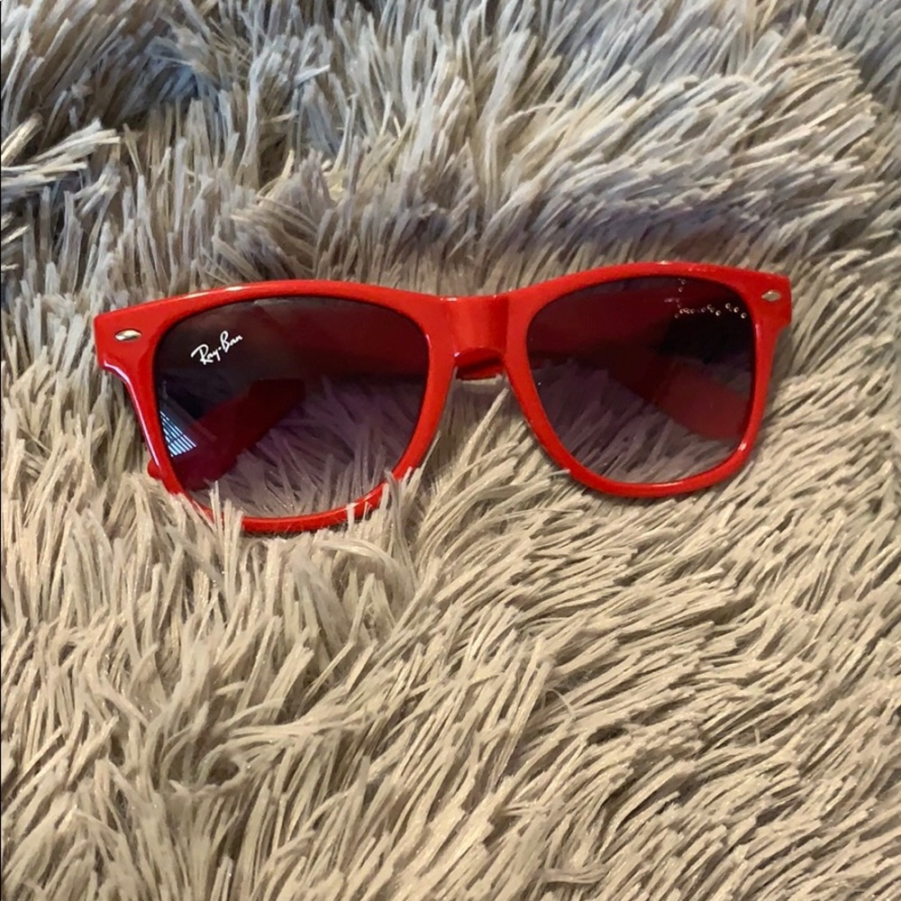 Red Raybans